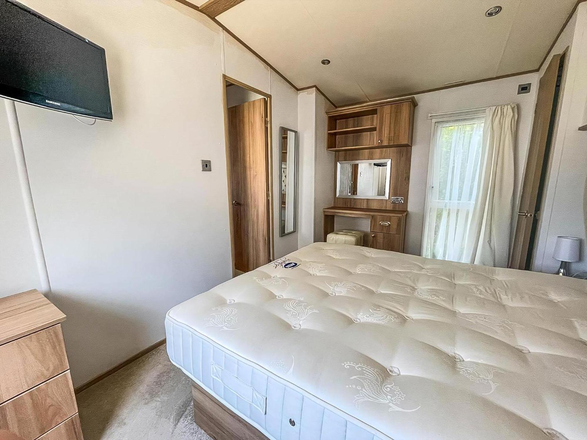 Beautiful Caravan With Decking At Carlton Meres Holiday Park, Suffolk Ref 60022M Сексмендем Екстер'єр фото